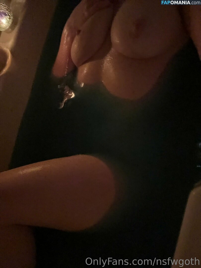 gothg0blin / nsfwgoth / nsfwgothicfurry Nackt OnlyFans  Geleaktes Foto #8