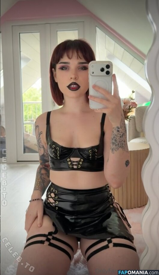 NYYXXII / https: / nyyxxii_ / therealnyyxxii Nackt OnlyFans  Geleaktes Foto #1