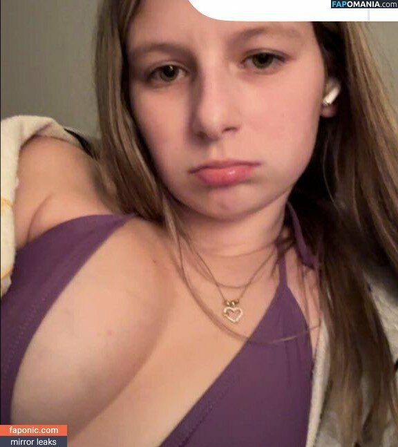 Oceanne Bergeron / https: / oceane_bergeron / oceannexoxo / ocebergeron / ocebergeron... Nackt OnlyFans  Geleaktes Foto #1