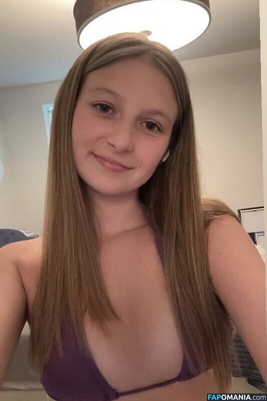 Oceanne Bergeron / https: / oceane_bergeron / oceannexoxo / ocebergeron / ocebergeron... Nackt OnlyFans  Geleaktes Foto #19