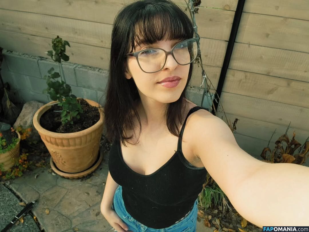 Minty / OkayMintyDust1 / Okaymintydust / https: Nackt OnlyFans  Geleaktes Foto #18