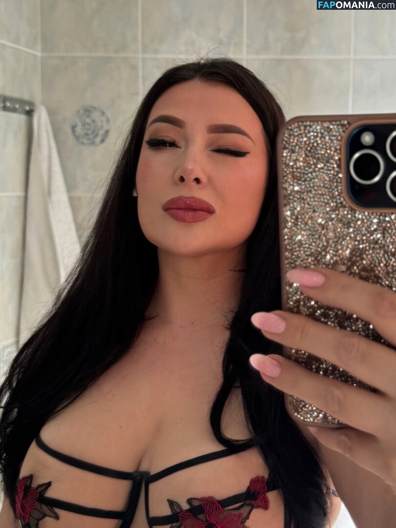 Olartery / Olartery1 / merriolya / olga goncharova Nackt OnlyFans  Geleaktes Foto #1