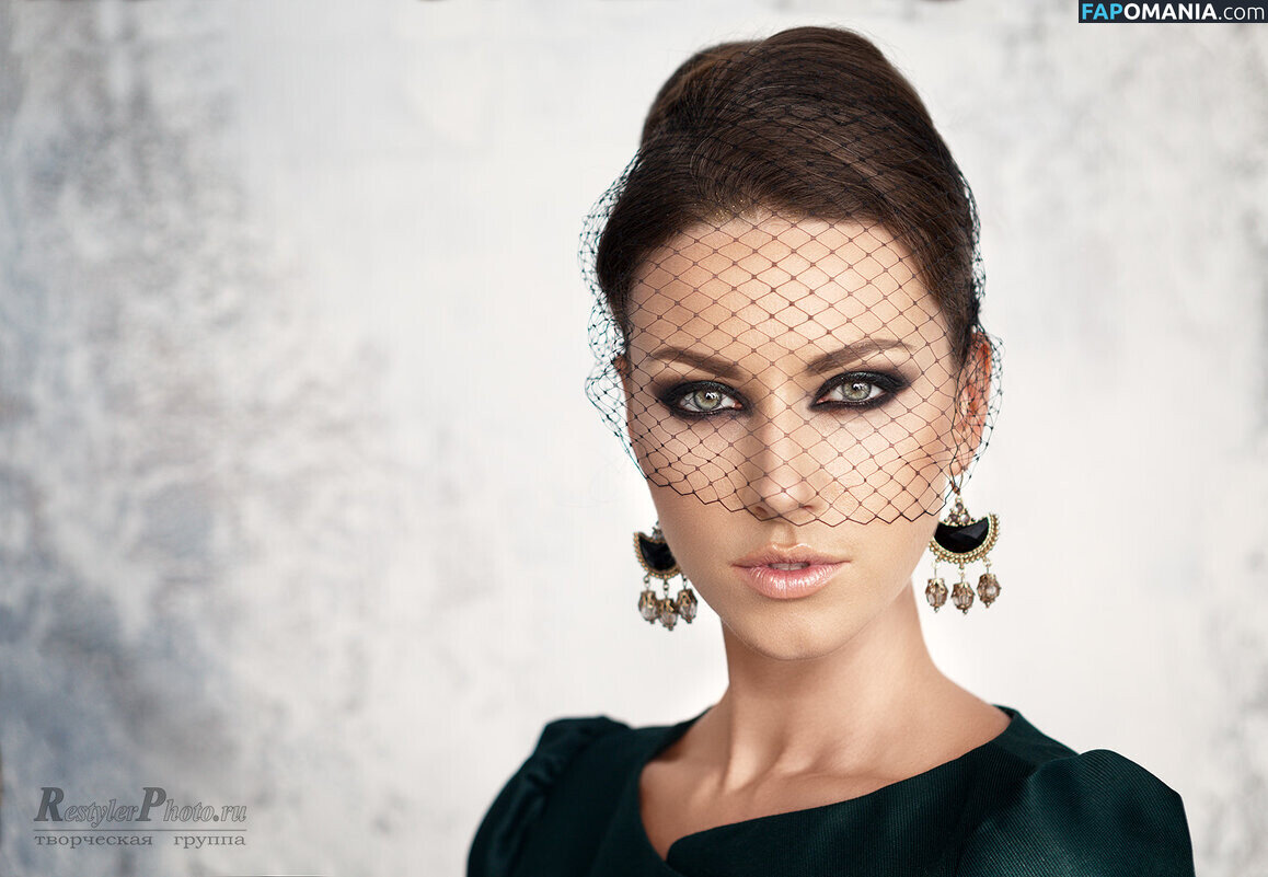 Beau M / Naomi D / Olga Alberti / olgaalberti Nackt OnlyFans  Geleaktes Foto #3