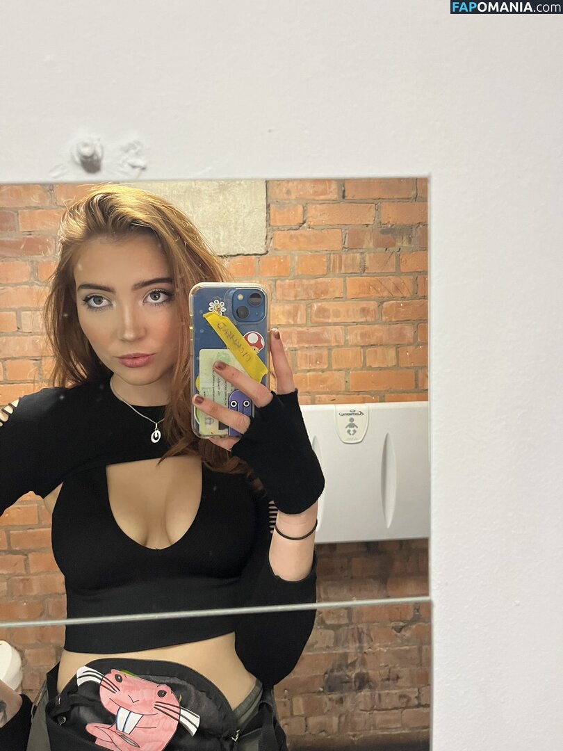 Orla M / https: / o.csm / orlacsm Nackt OnlyFans  Geleaktes Foto #5