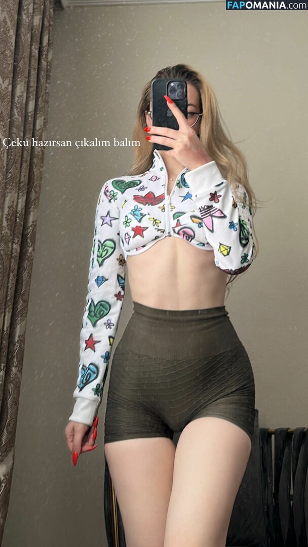 Oznur Guven / oz_nurunuz / oznurunuz / oznurunuzz Nackt OnlyFans  Geleaktes Foto #3