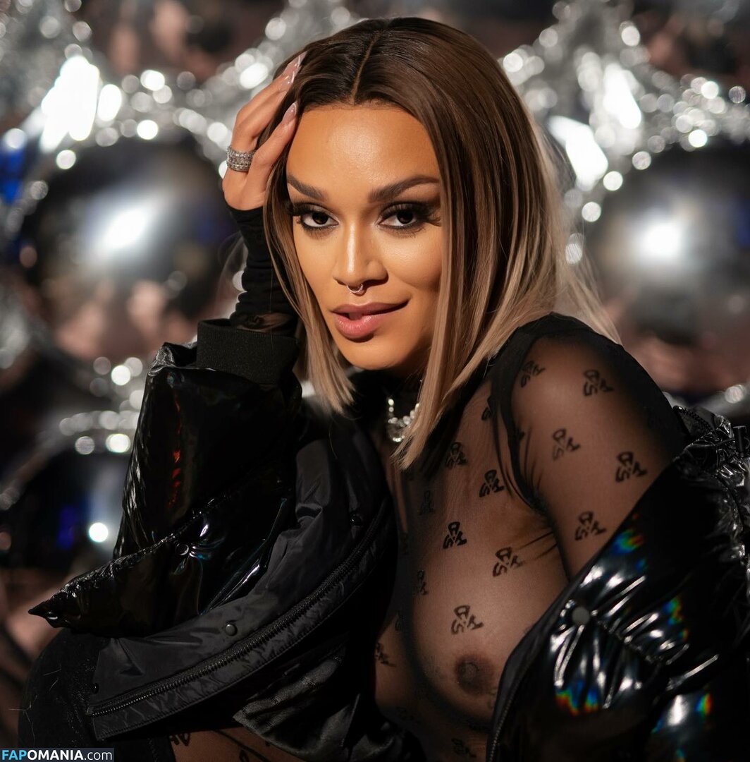 Pearl Thusi / pearlthusi Nackt OnlyFans  Geleaktes Foto #8