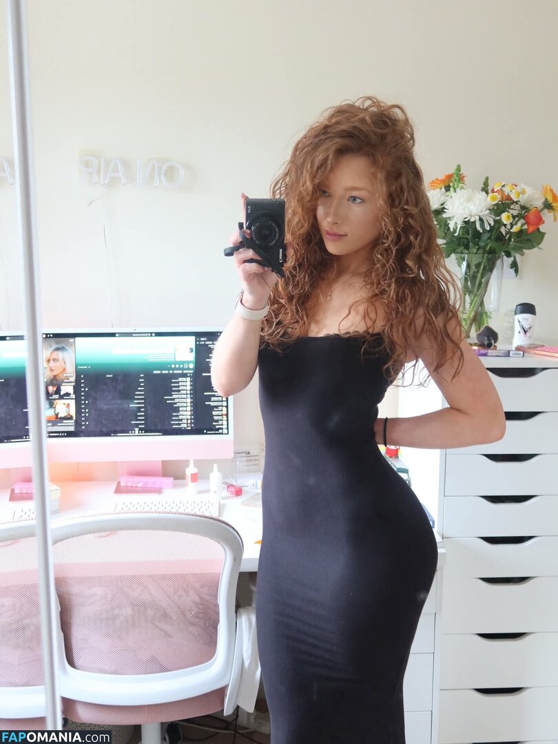 Phoebe / englishphoebex / phoebeisginger Nackt OnlyFans  Geleaktes Foto #25