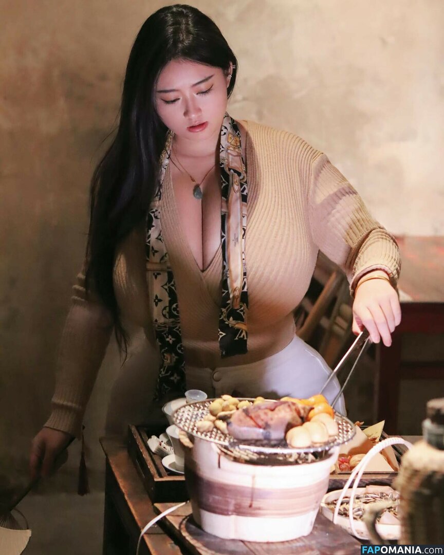 Pisheneva 皮神eva Nackt OnlyFans  Geleaktes Foto #18