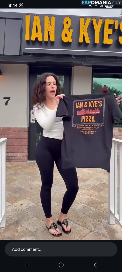 Pizzeria Baddies Nackt OnlyFans  Geleaktes Foto #3