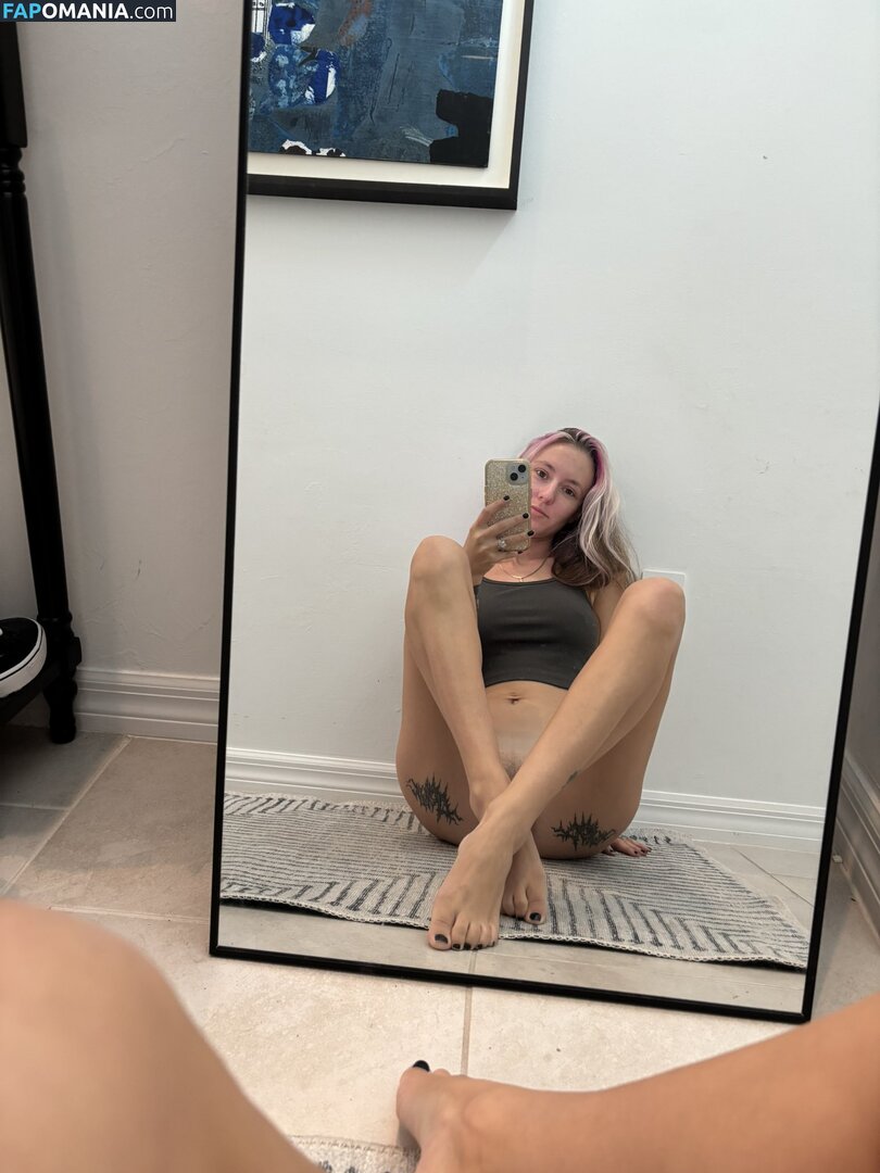Poppy Quinn / PoppyQuinnn / https: / poppyquinn33 / the.poppy.quinn Nackt OnlyFans  Geleaktes Foto #13