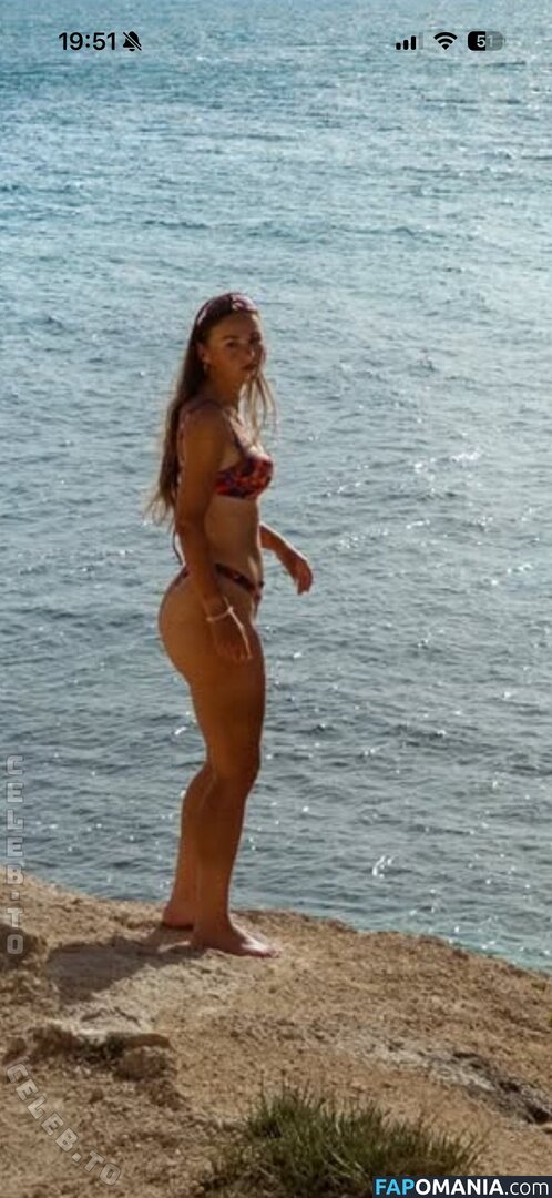 Puck Moonen / https: / moonenpuck / puckmoonen Nackt OnlyFans  Geleaktes Foto #4