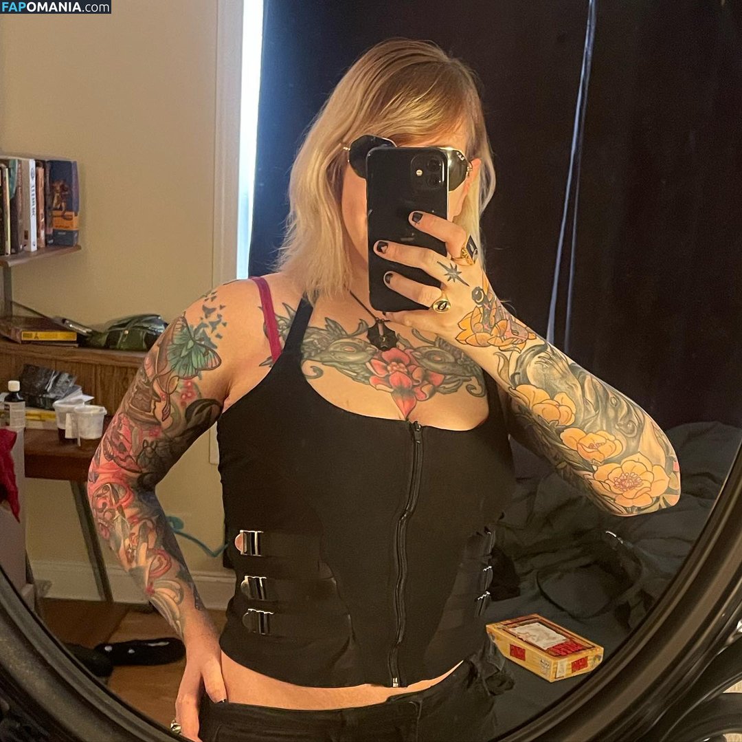 PushingUpRoses / https: / pushinuproses Nackt OnlyFans  Geleaktes Foto #5