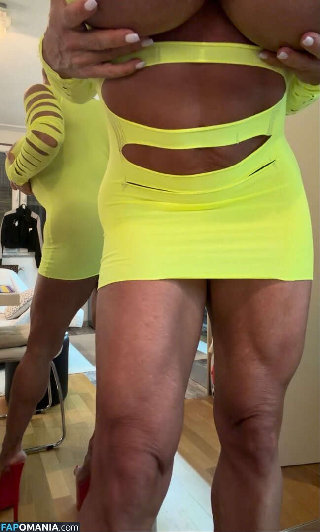 QueenMuscleBoobs Nackt OnlyFans  Geleaktes Foto #8