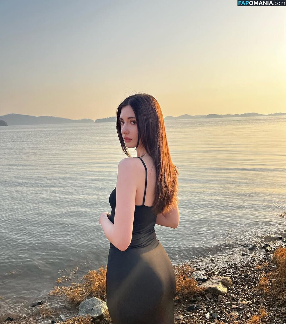 Rachel Kwon / https: / rachelheheh / rachelkgagami Nackt OnlyFans  Geleaktes Foto #4