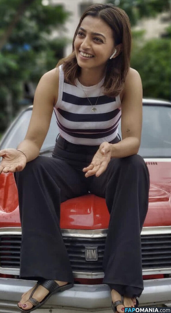 Radhia Apte Nackt OnlyFans  Geleaktes Foto #4