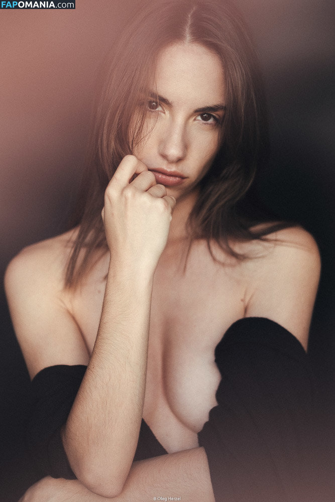 Rebecca Bagnol / _rebeccabagnol / bagnolrebecca / rebeccacambria_free Nackt OnlyFans  Geleaktes Foto #34