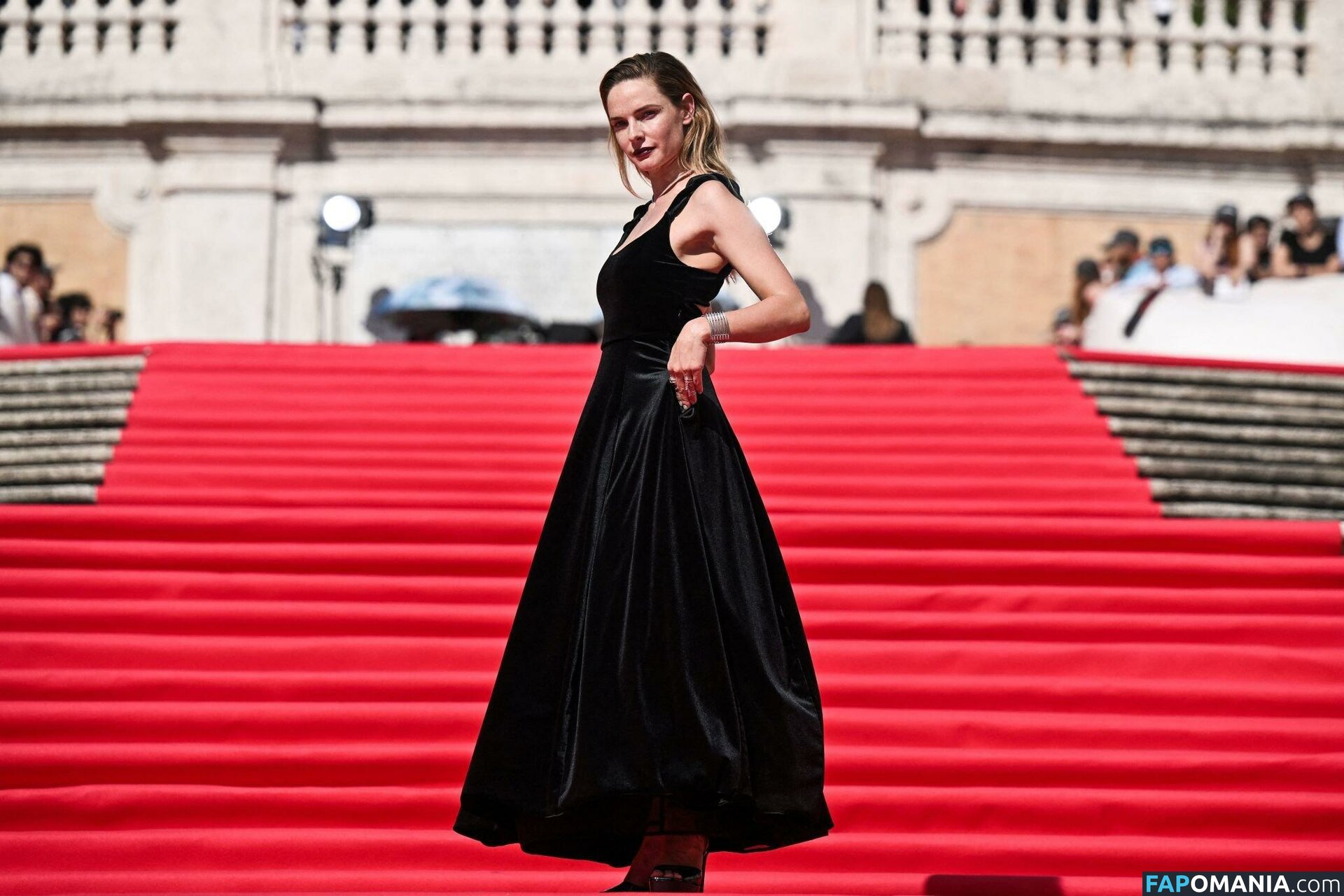 Rebecca Ferguson / officialrebeccaferguson / rebeccacambria_free Nackt OnlyFans  Geleaktes Foto #16