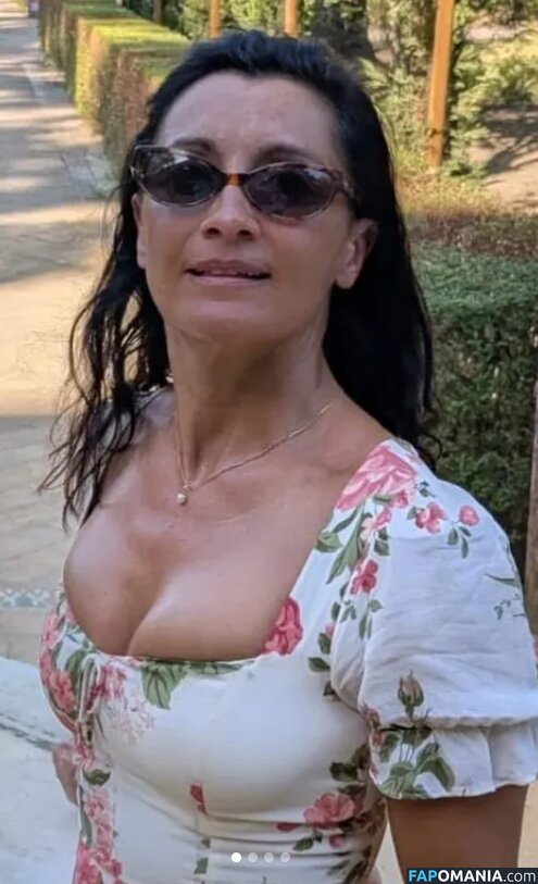 Rebecca Sarker Nackt OnlyFans  Geleaktes Foto #1