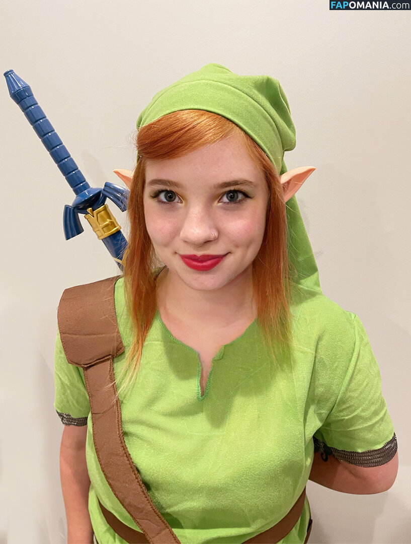 redpandaeyes Nackt OnlyFans  Geleaktes Foto #2