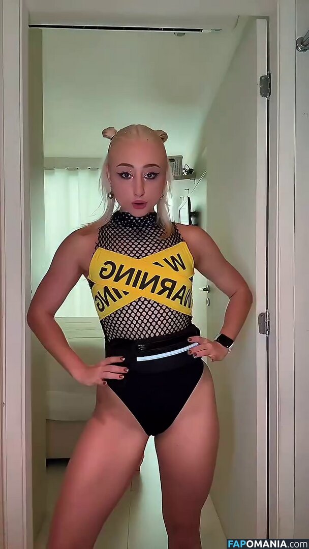 Renata Schneider / renata.c.schneider Nackt OnlyFans  Geleaktes Foto #9