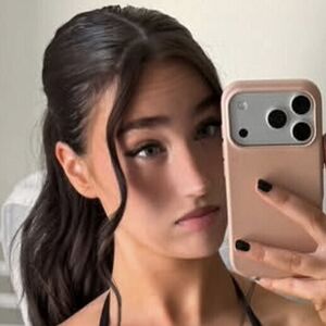 Rhiannon Falconer