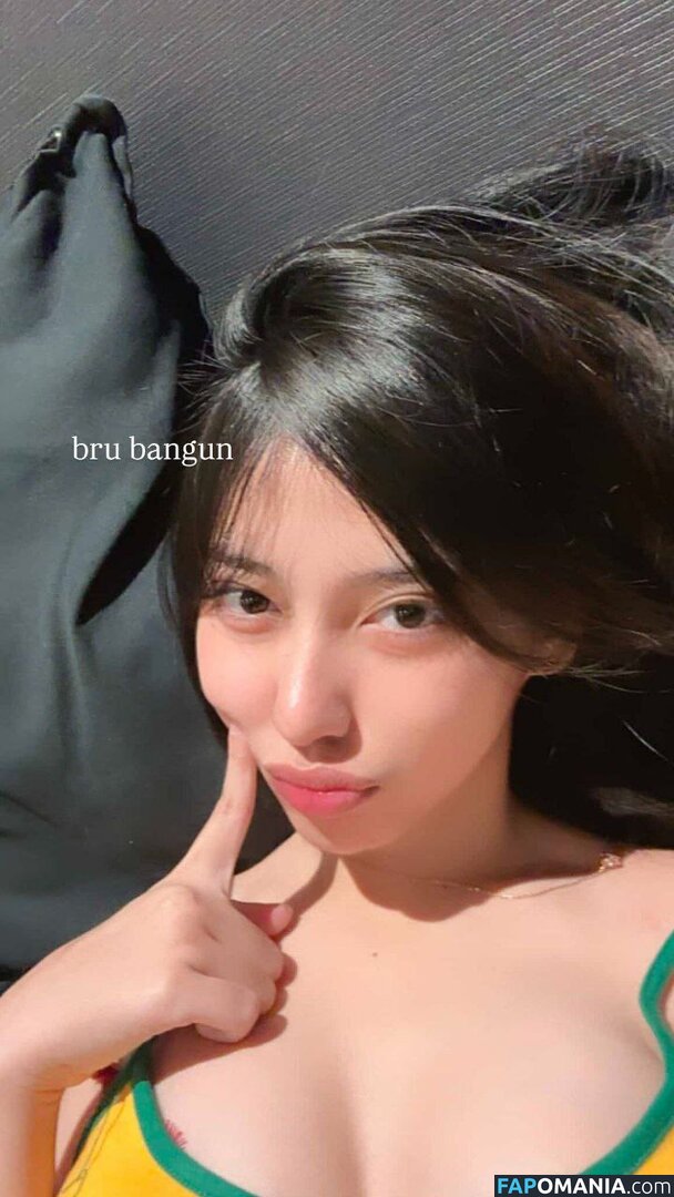 https: / notriissaaa / risaatjan Nackt OnlyFans  Geleaktes Foto #6