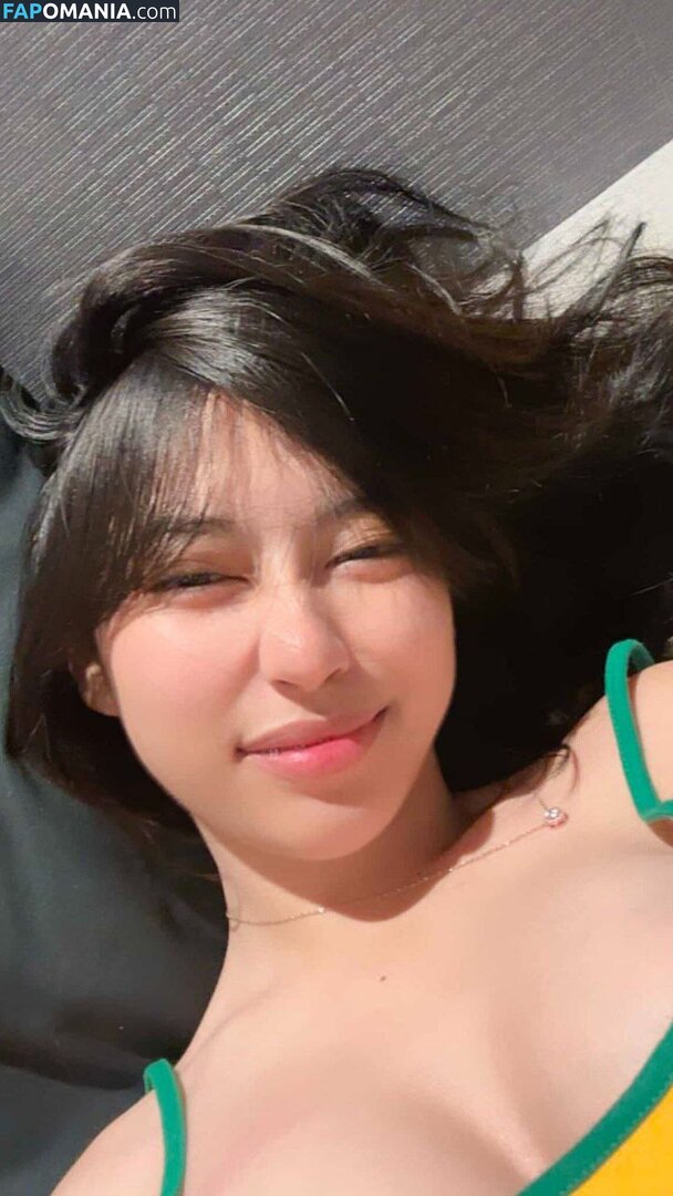 https: / notriissaaa / risaatjan Nackt OnlyFans  Geleaktes Foto #11