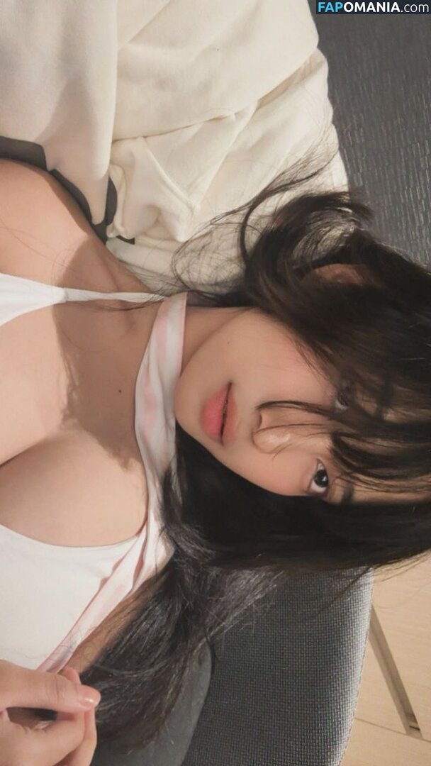 https: / notriissaaa / risaatjan Nackt OnlyFans  Geleaktes Foto #17