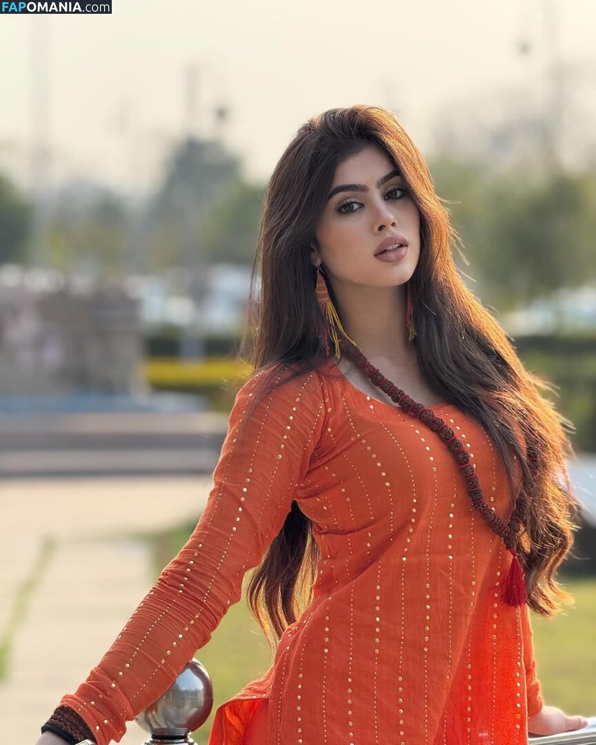 Riva Arora / https: / riva.arora.1 / riva.aroraofficial / rivarora_ Nackt OnlyFans  Geleaktes Foto #18