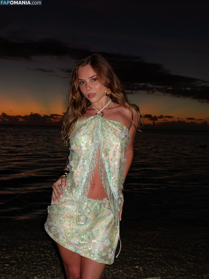 Romane Bertrand / rromane.b Nackt OnlyFans  Geleaktes Foto #6