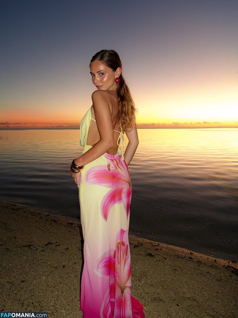 Romane Bertrand / rromane.b Nackt OnlyFans  Geleaktes Foto #16