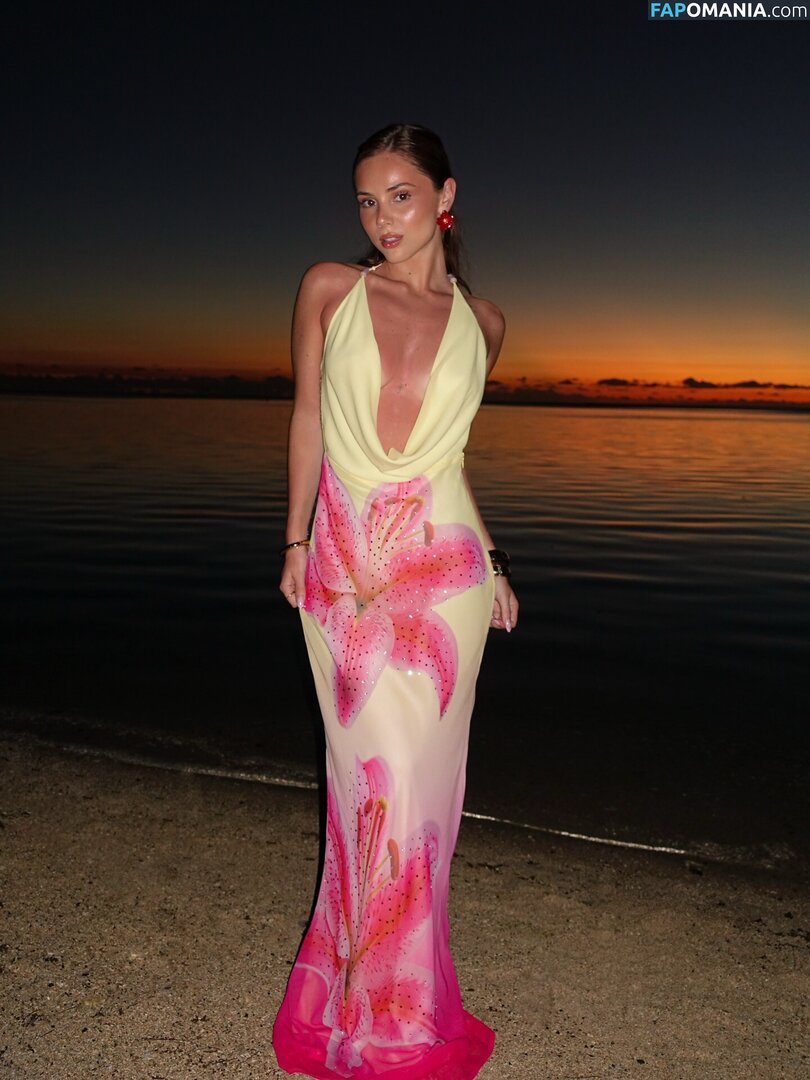 Romane Bertrand / rromane.b Nackt OnlyFans  Geleaktes Foto #19