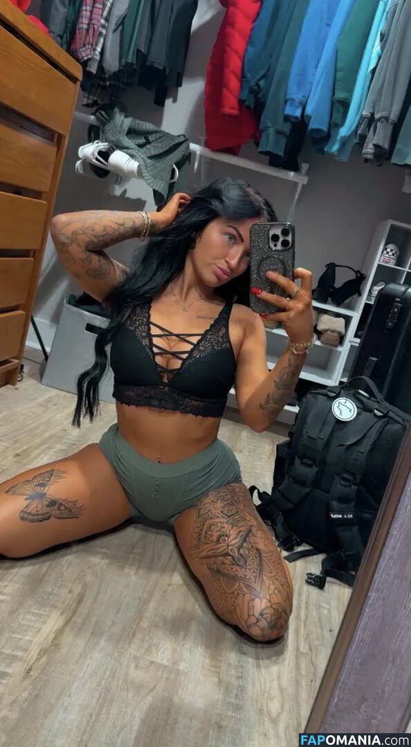 Petitetattedplati / Ronika Eskins / ronika_eskins Nackt OnlyFans  Geleaktes Foto #8