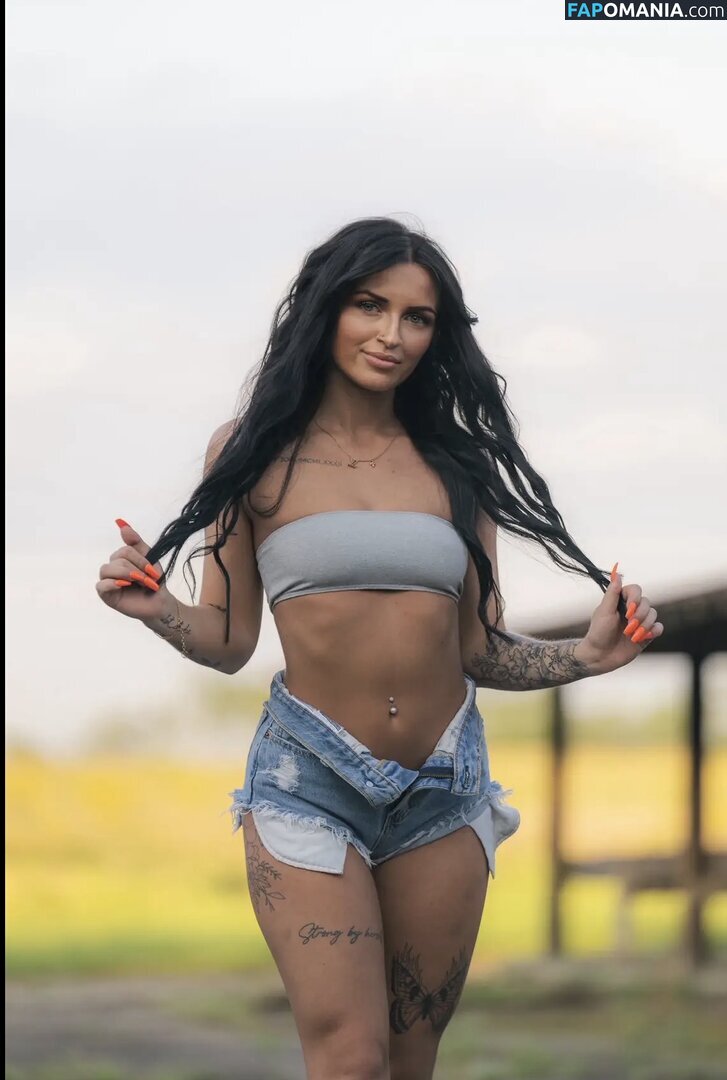 Petitetattedplati / Ronika Eskins / ronika_eskins Nackt OnlyFans  Geleaktes Foto #113