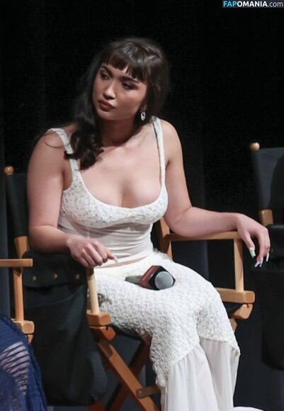 Rowan Blanchard / Simp Chat / https: / rowanblanchard Nackt OnlyFans  Geleaktes Foto #574
