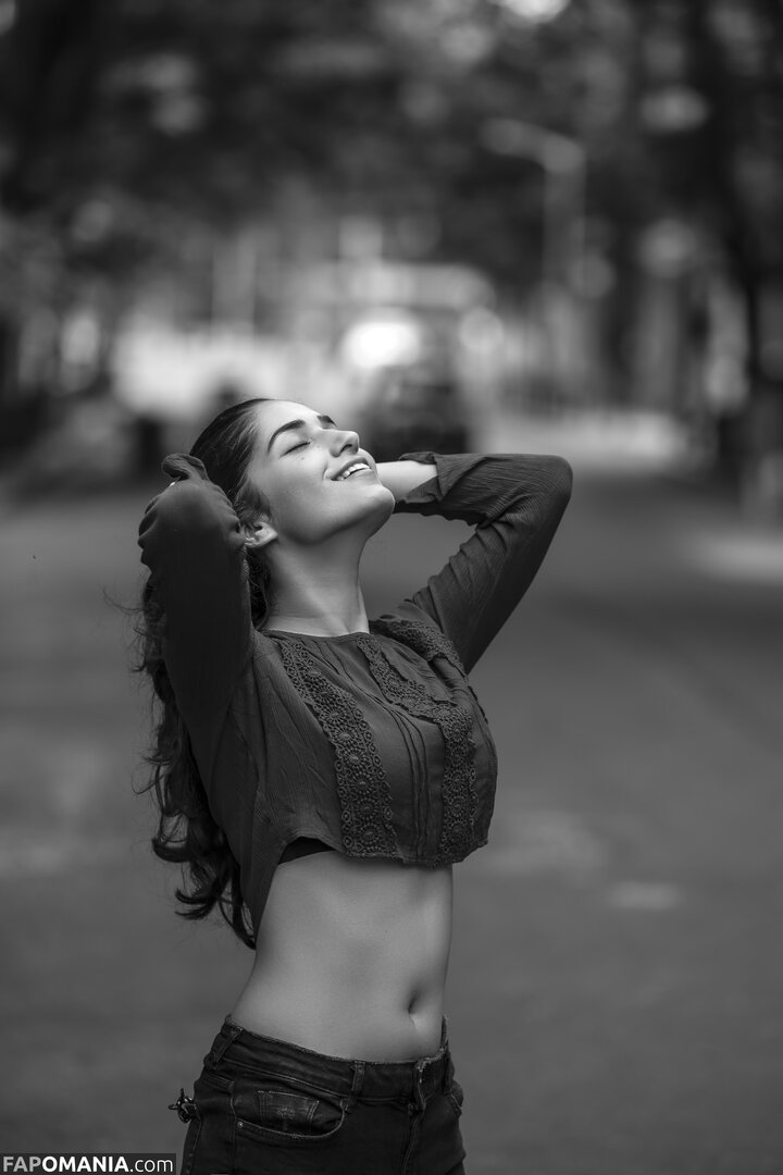 Ruhani Sharma / ruhanisharma94 Nackt OnlyFans  Geleaktes Foto #14