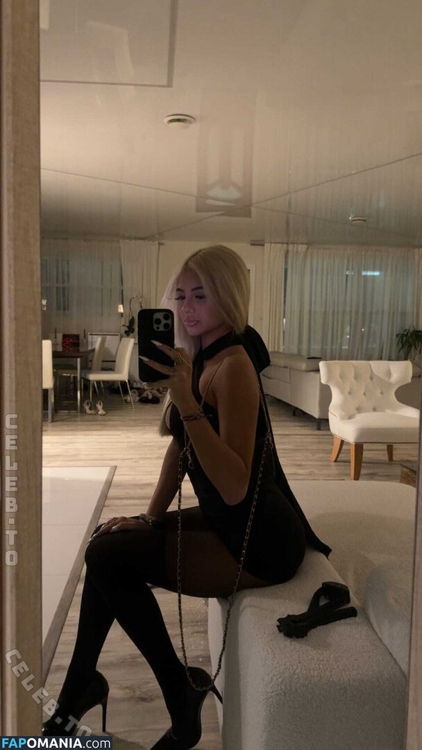 https: / russianrina / russianrinaa / russianrinaaa Nackt OnlyFans  Geleaktes Foto #1