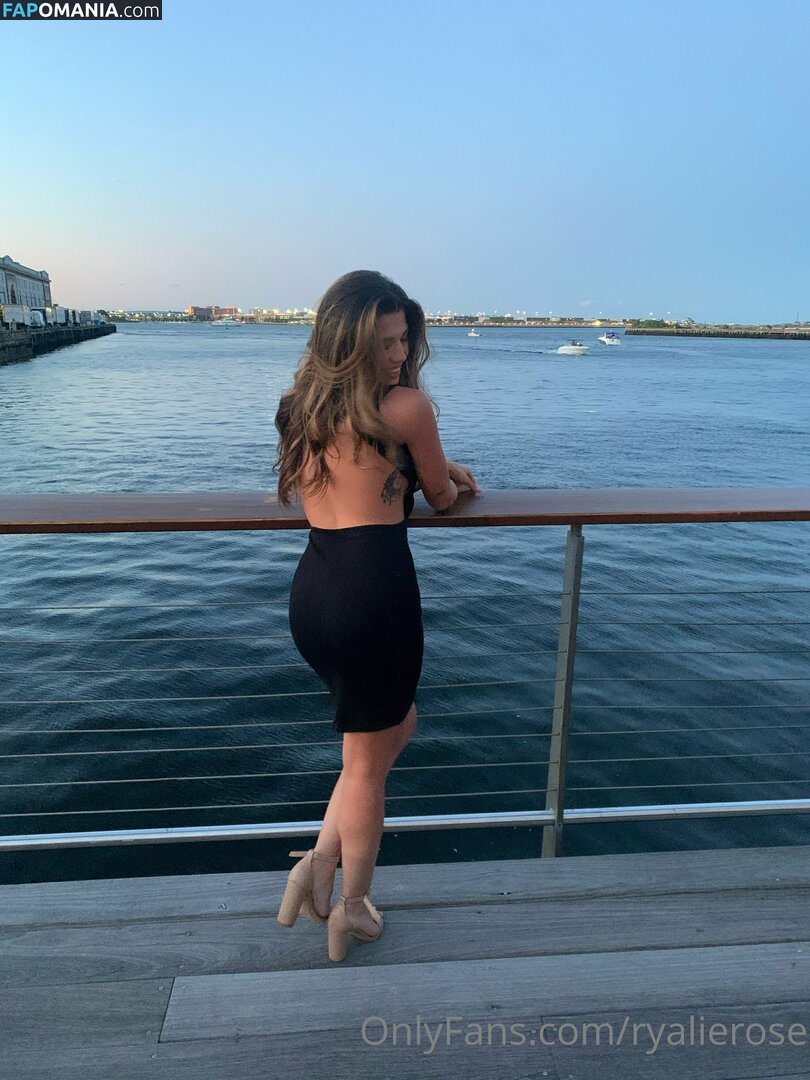 ryalierose / rylierose_xo Nackt OnlyFans  Geleaktes Foto #85