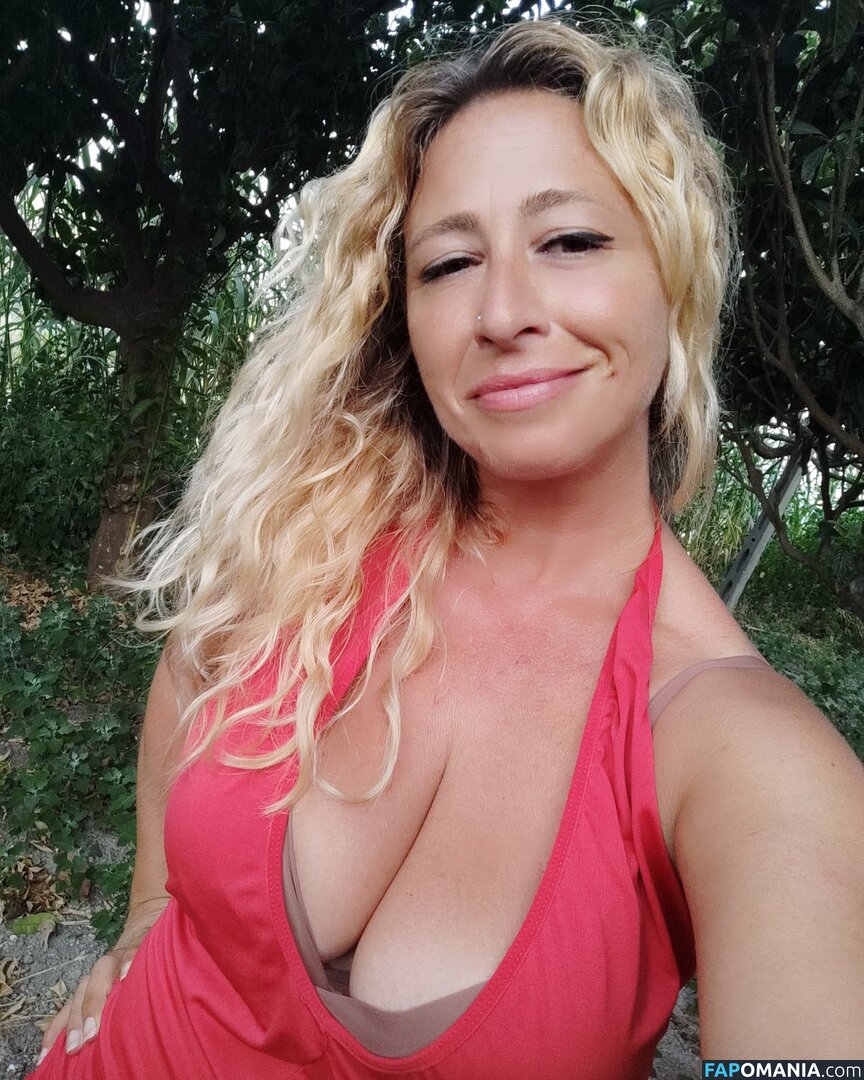 Sabina Di Iorio / sabina_diiorio / sabynadi Nackt OnlyFans  Geleaktes Foto #15