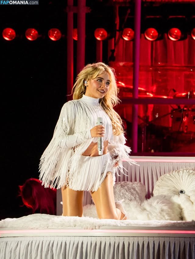 Sabrina Carpenter / https: / sabrinacarpenter Nackt OnlyFans  Geleaktes Foto #2502