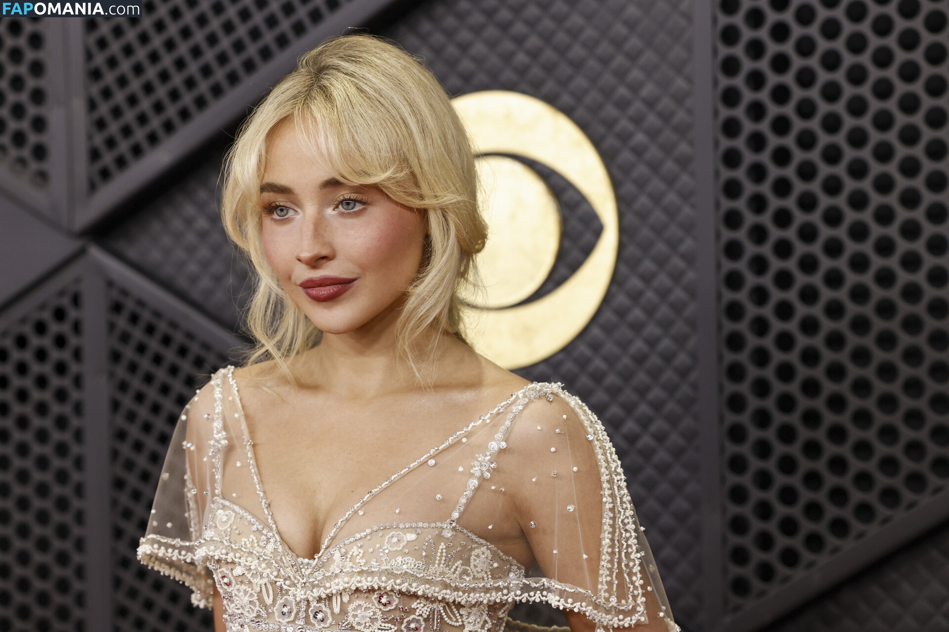 Sabrina Carpenter / https: / sabrinacarpenter Nackt OnlyFans  Geleaktes Foto #2563