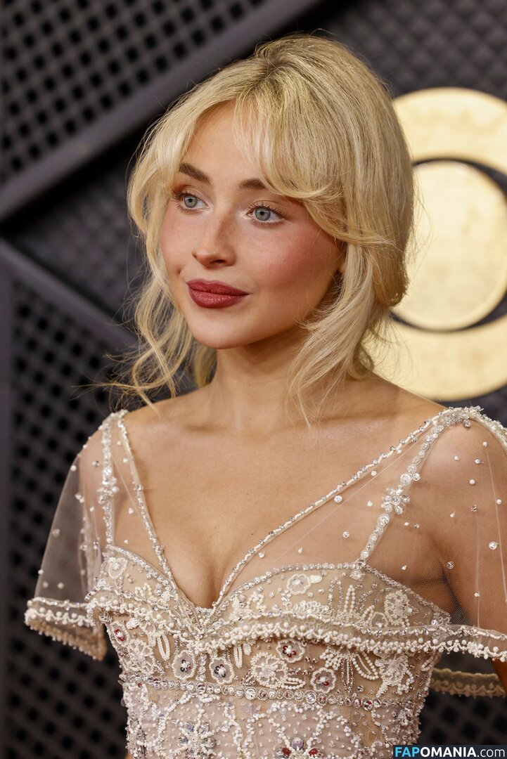 Sabrina Carpenter / https: / sabrinacarpenter Nackt OnlyFans  Geleaktes Foto #2566