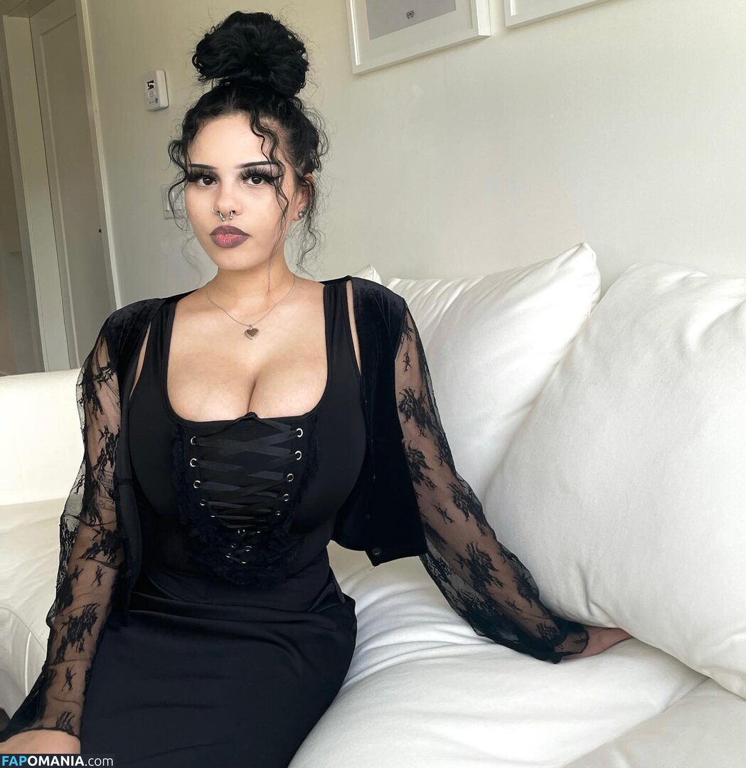 Sadesgrave Nackt OnlyFans  Geleaktes Foto #1