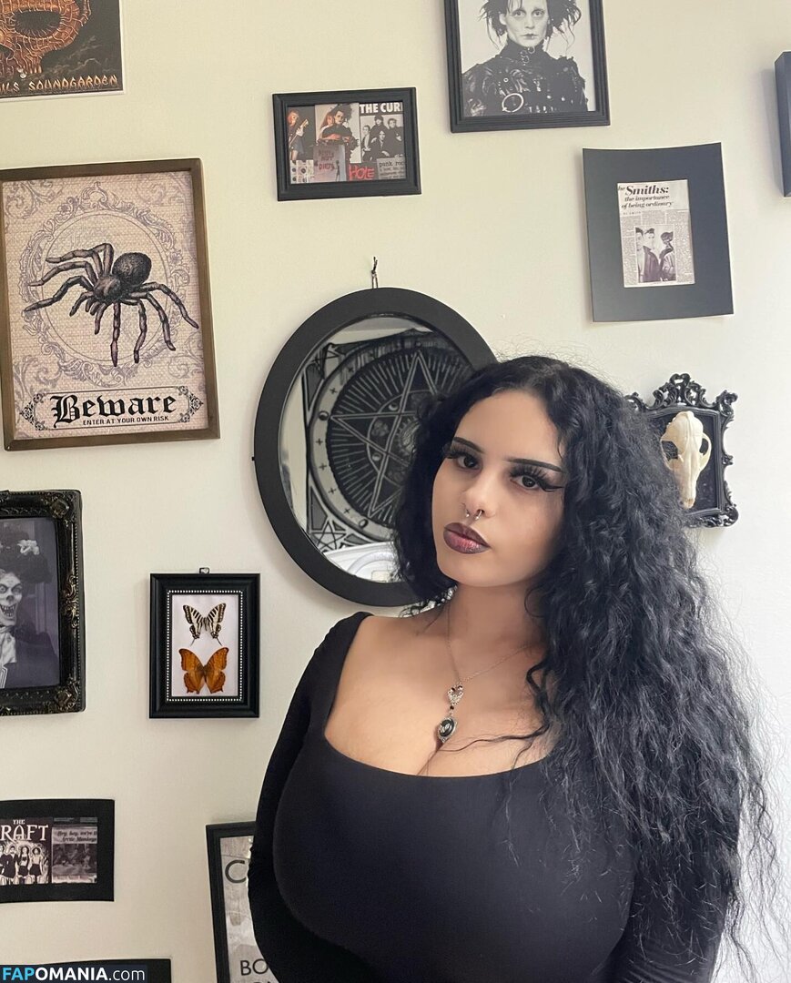 Sadesgrave Nackt OnlyFans  Geleaktes Foto #3
