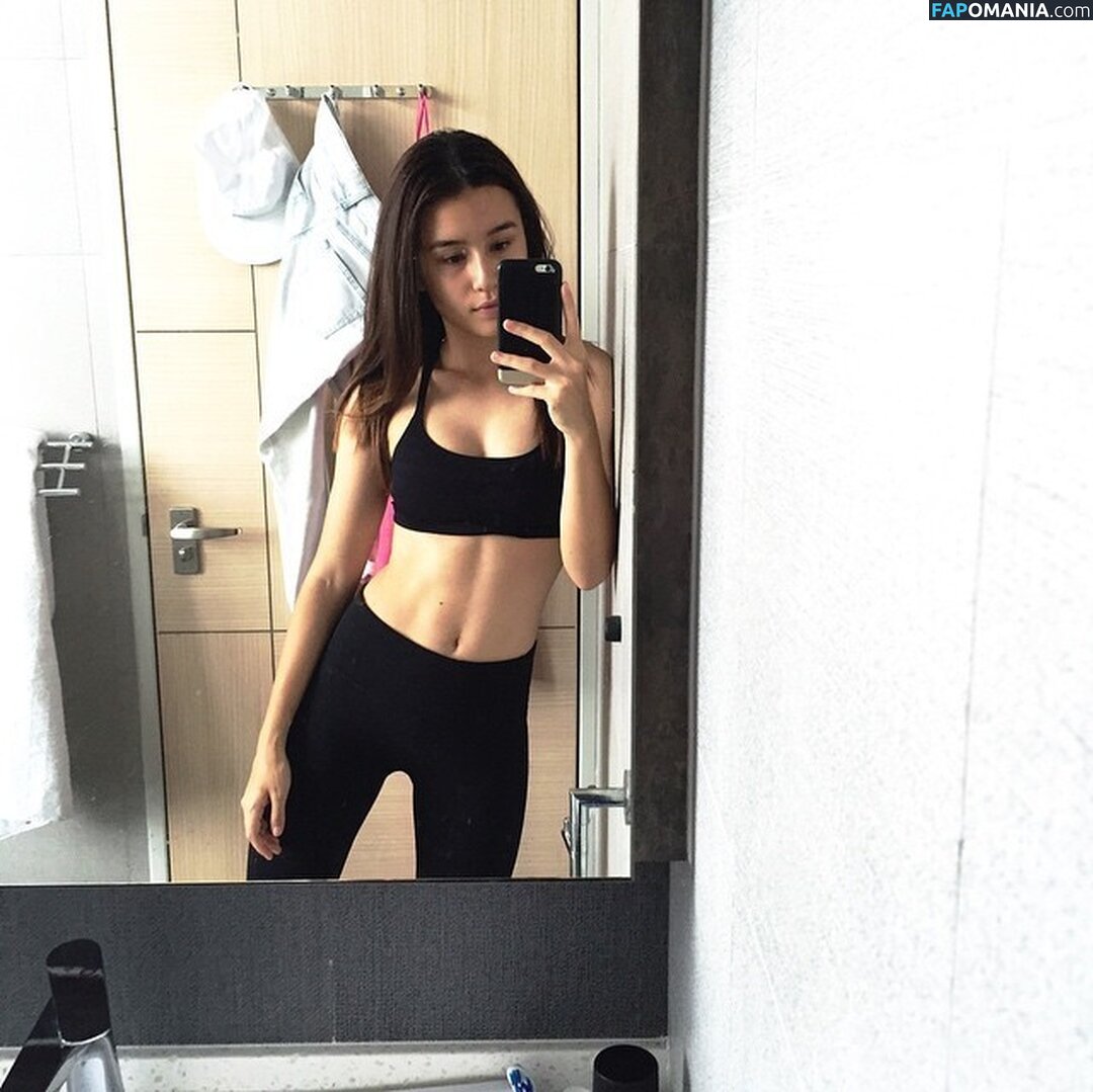 Saffron Sharpe / saffronsharpe Nackt OnlyFans  Geleaktes Foto #8