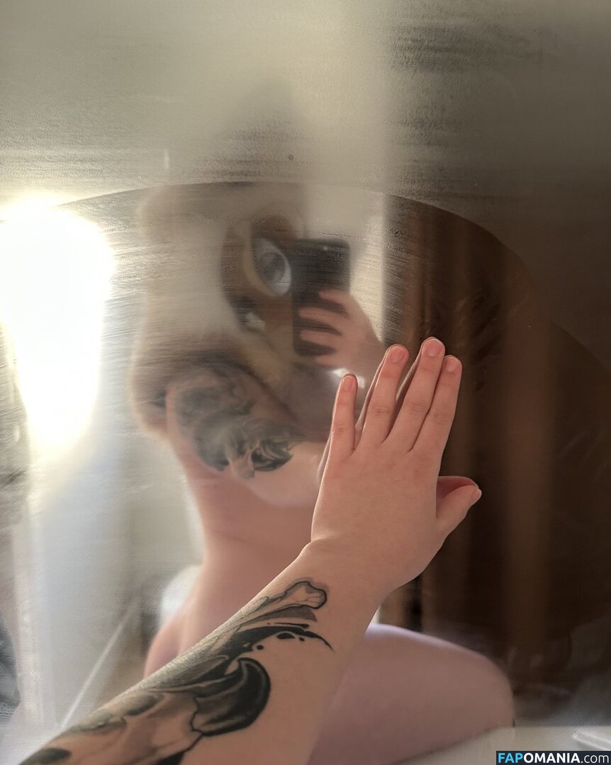 Sageisatrout / https: Nackt OnlyFans  Geleaktes Foto #1