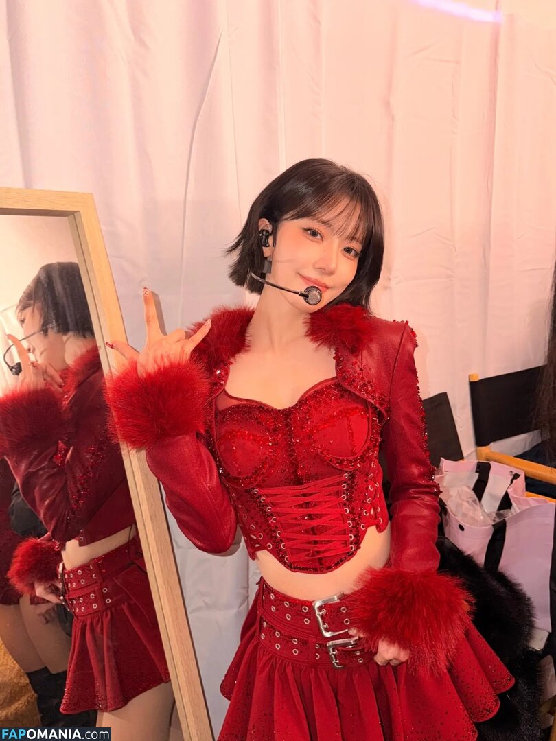 39saku_chan / LESSERAFIM / Sakura Miyawaki 宮脇 咲良 Nackt OnlyFans  Geleaktes Foto #7
