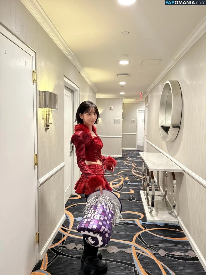39saku_chan / LESSERAFIM / Sakura Miyawaki 宮脇 咲良 Nackt OnlyFans  Geleaktes Foto #11
