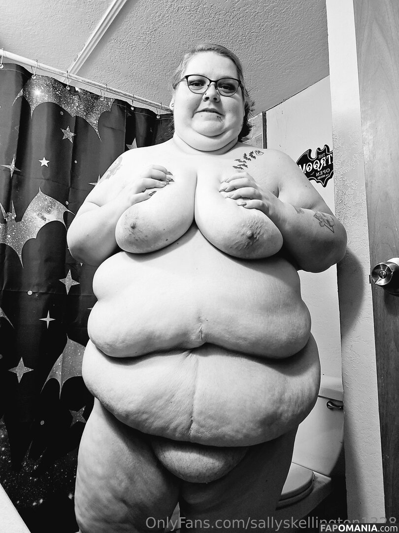sallyskellington1328 / tommy_tc21 Nackt OnlyFans  Geleaktes Foto #1