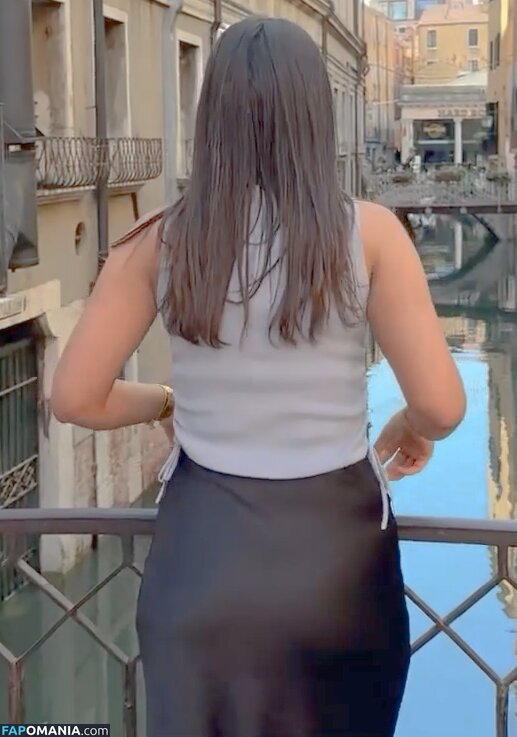 NoraExplorer Sister / Salmmuss / https: / salmmus / salmmusss / salmunozz Nackt OnlyFans  Geleaktes Foto #13